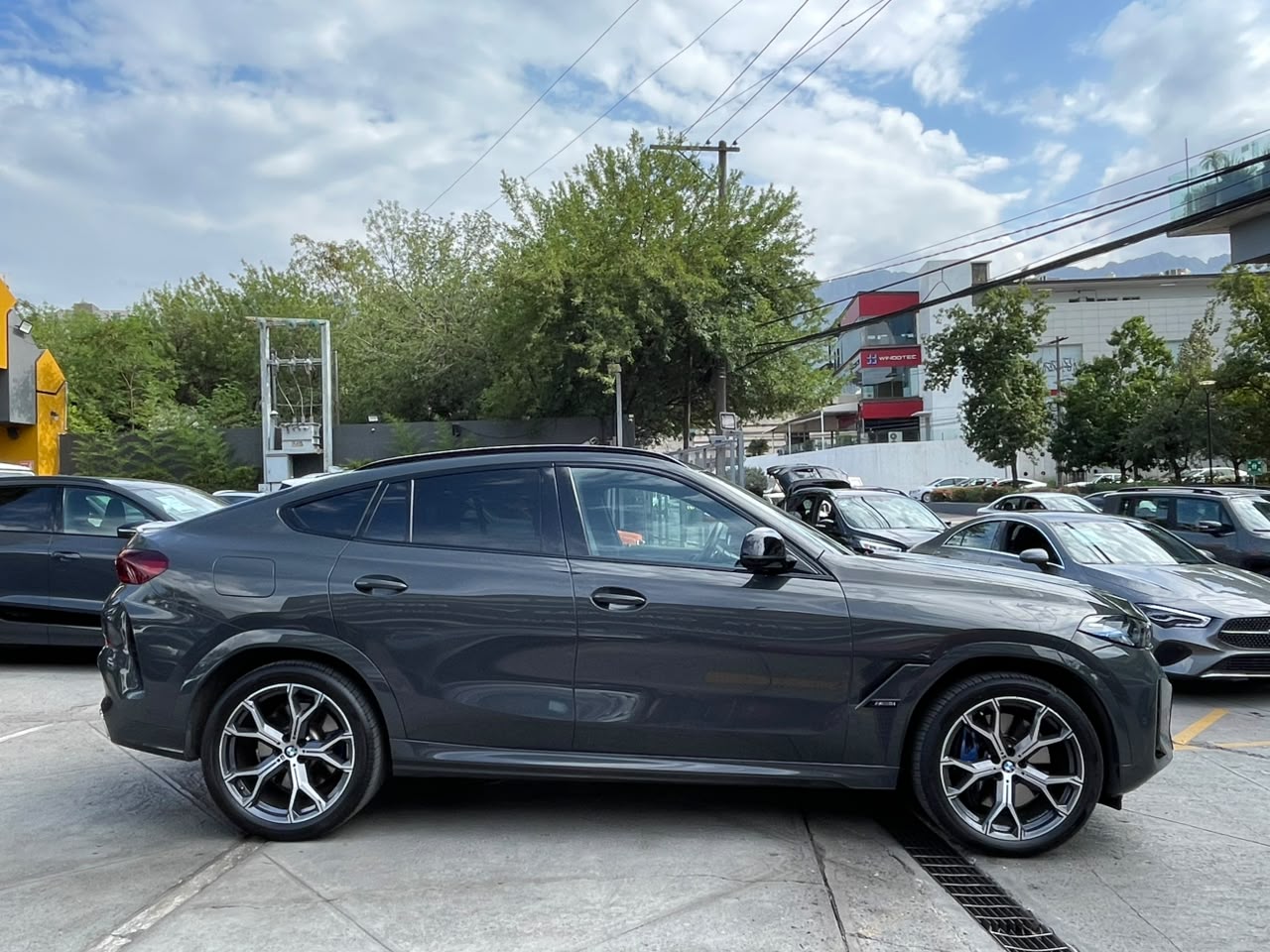 X6 M60