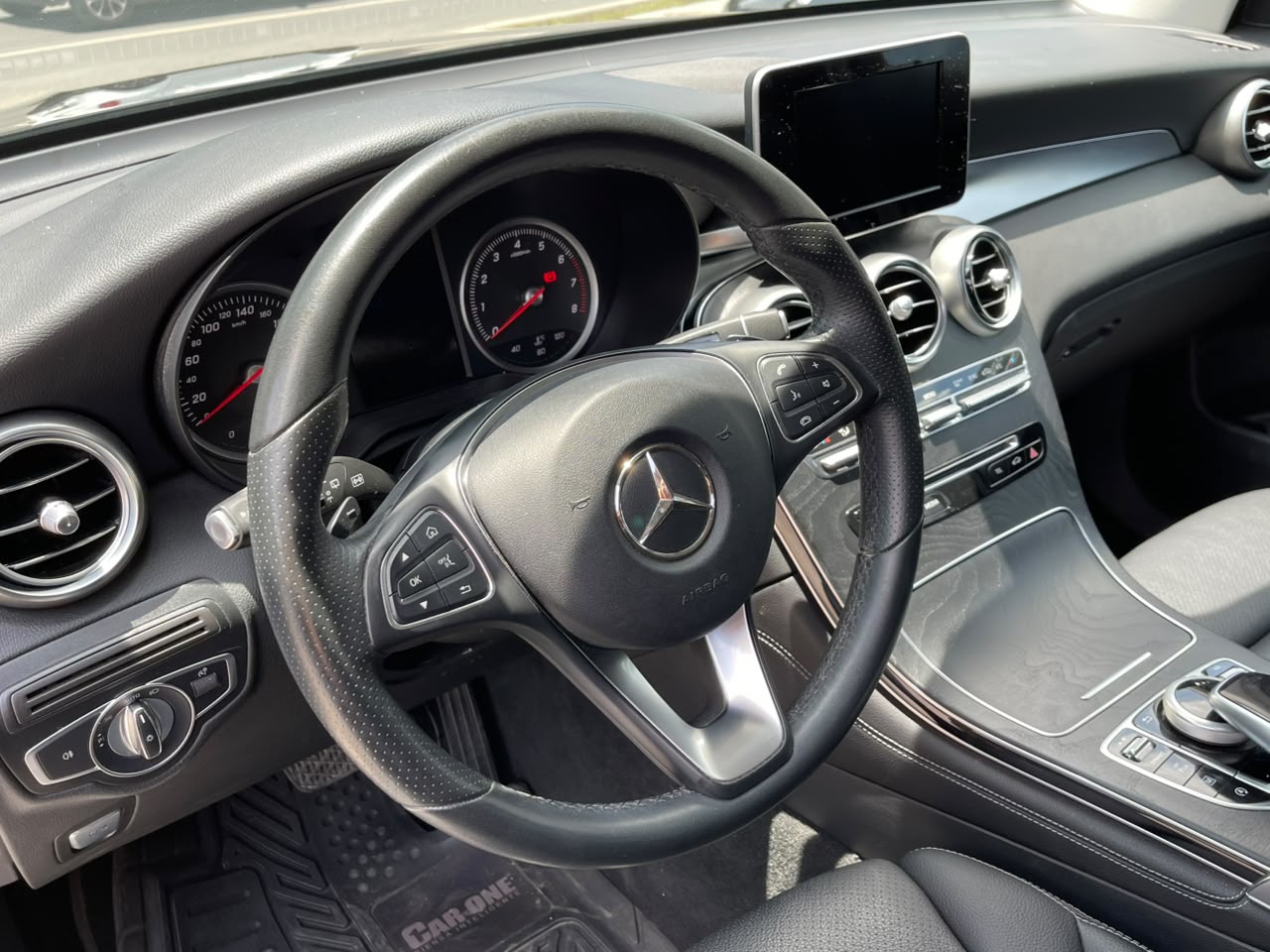 GLC 300 OFF ROAD