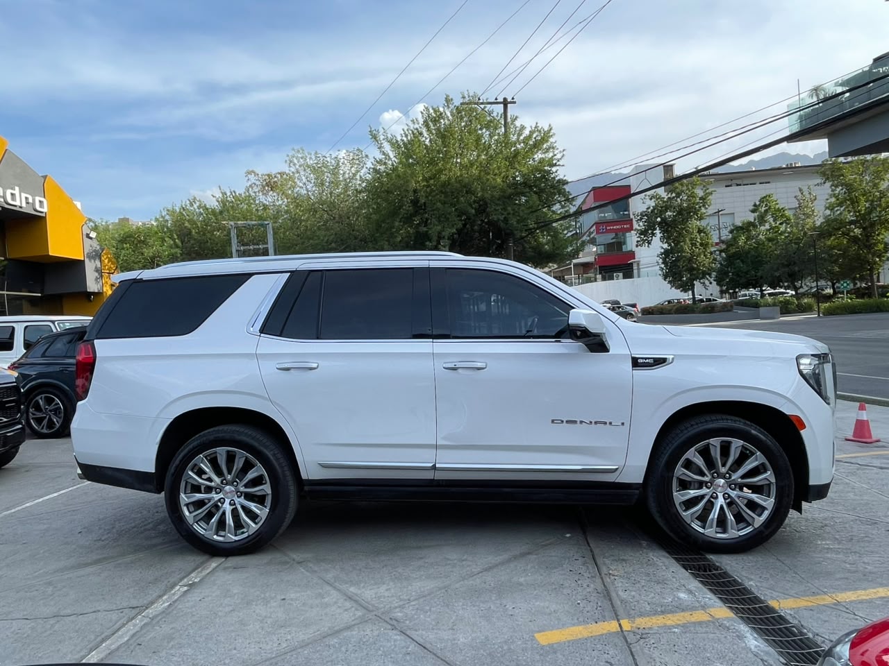 YUKON DENALI PAQ A BLINDADA PROTELIFE NIVEL 5 PLUS