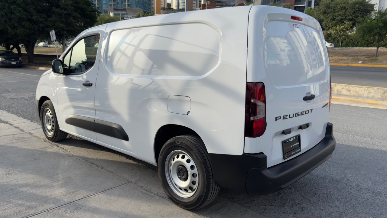 PEUGEOT PARTNER MAXI PACK HDI 2027