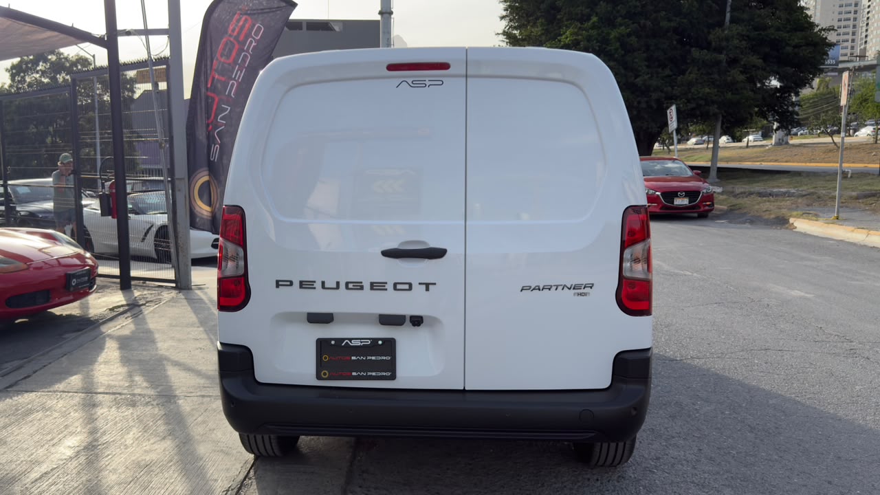 PEUGEOT PARTNER MAXI PACK HDI 2027
