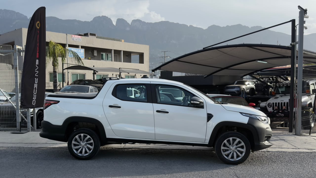 RAM 700 BIG HORN CREW CAB CVT 2026
