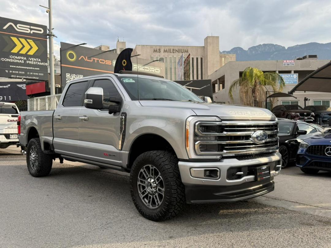 FORD SUPER DUTY LIMITED 2023