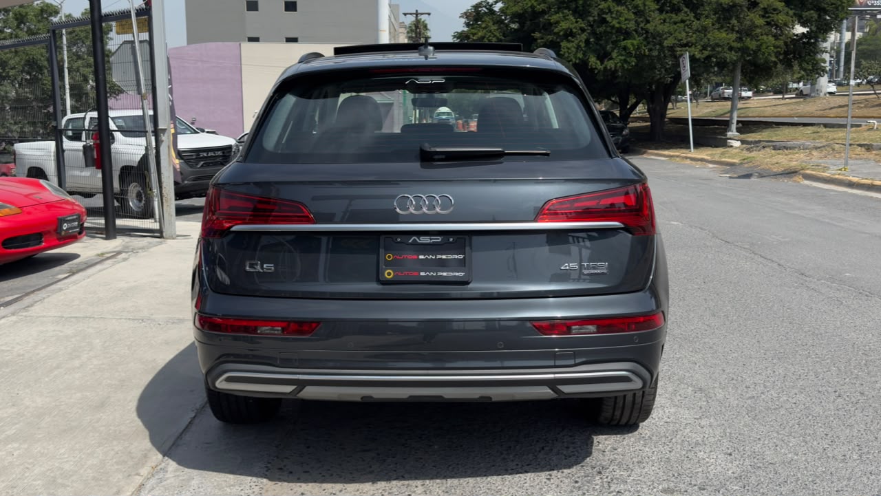 AUDI Q5 SELECT MILD HYBRID 2025