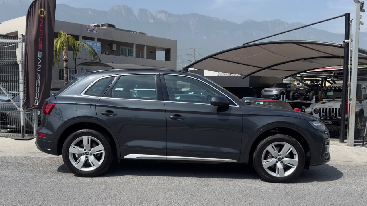 AUDI Q5 SELECT MILD HYBRID 2025