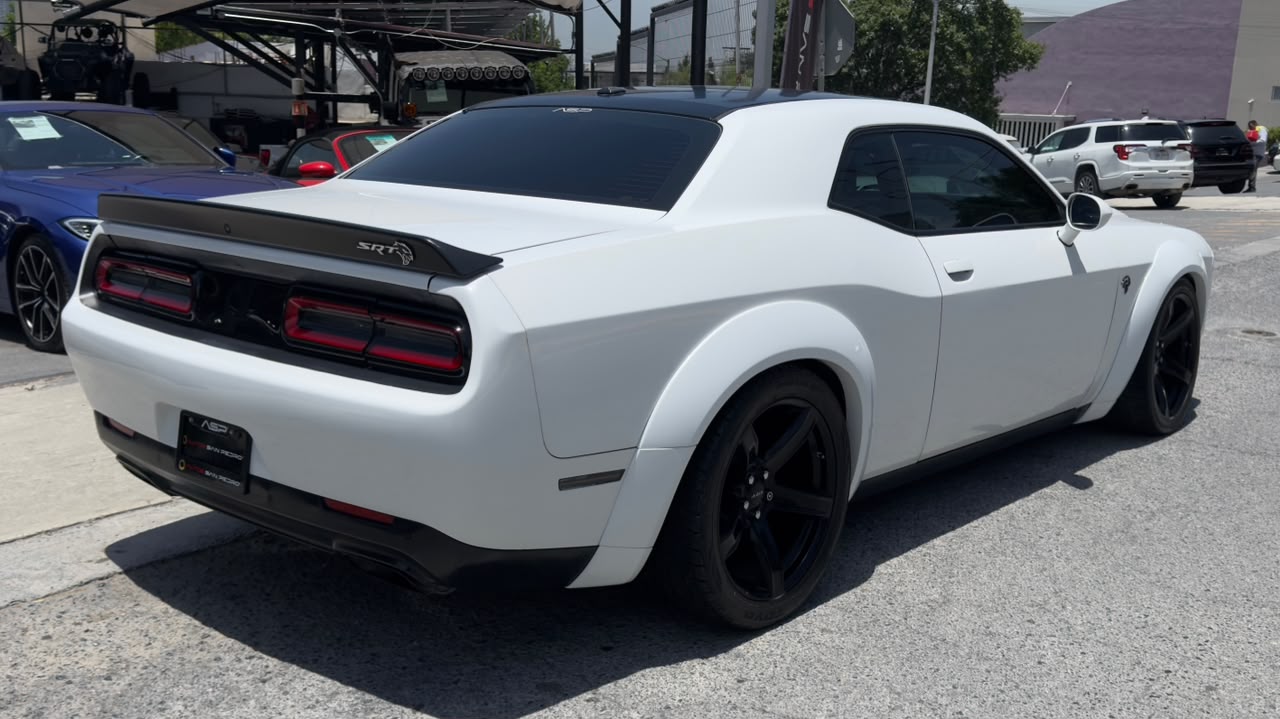 DODGE CHALLENGER SRT HELLCAT 2019