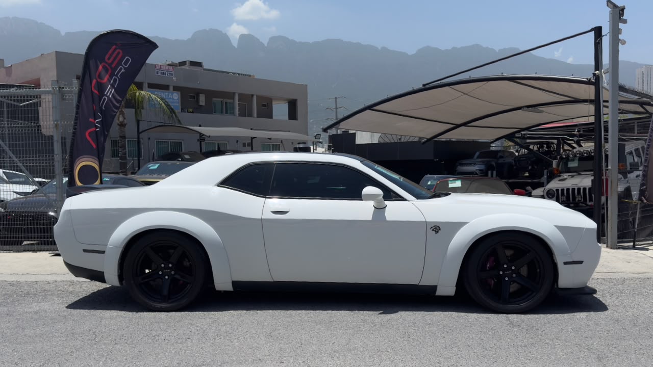 DODGE CHALLENGER SRT HELLCAT 2019