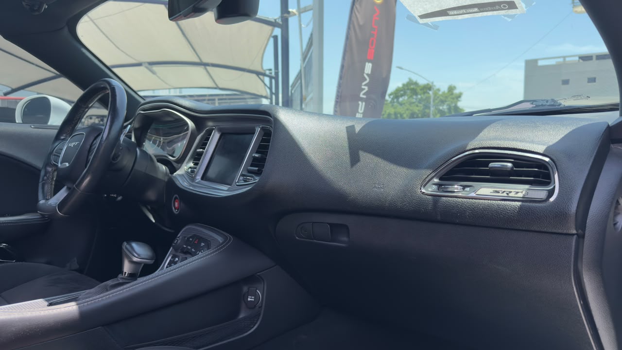 DODGE CHALLENGER SRT HELLCAT 2019