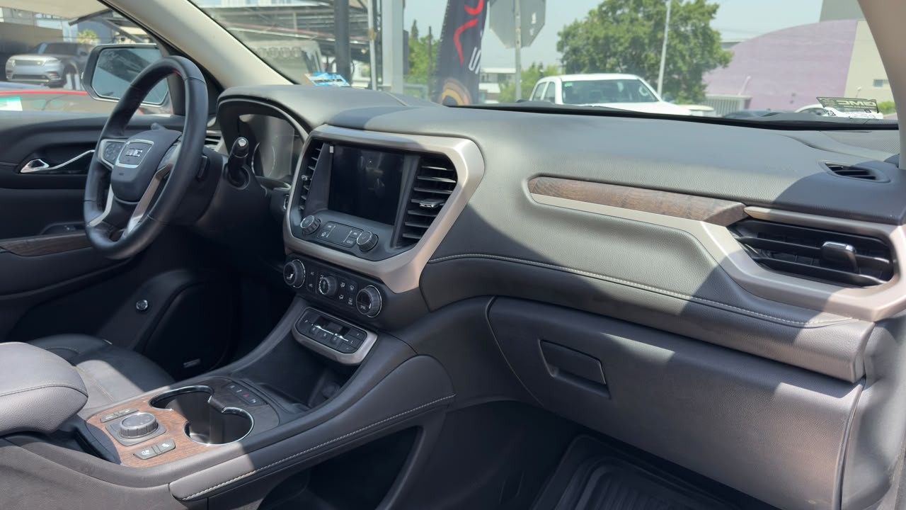 GMC ACADIA DENALI 2023