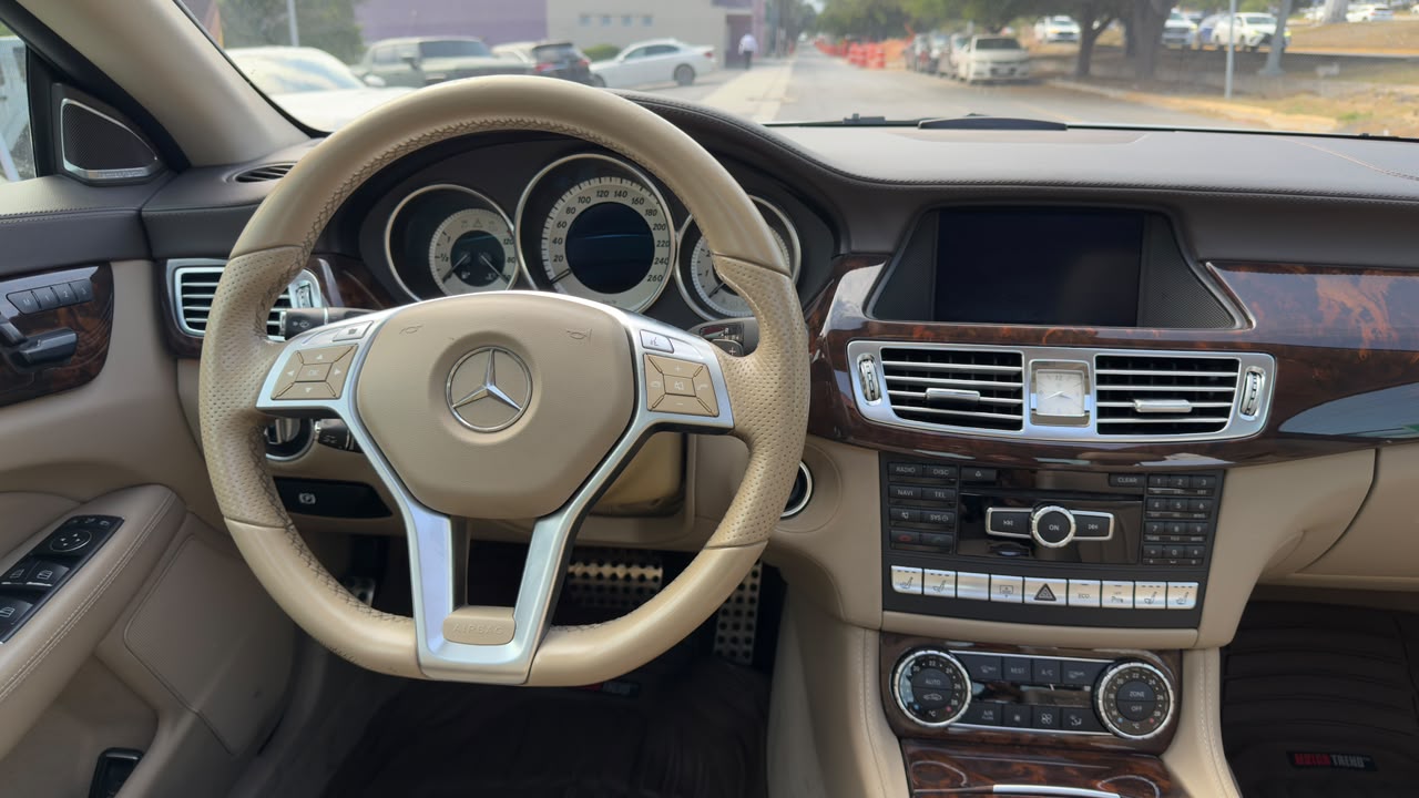 MERCEDES BENZ CLS 500 CGI BITURBO 2014