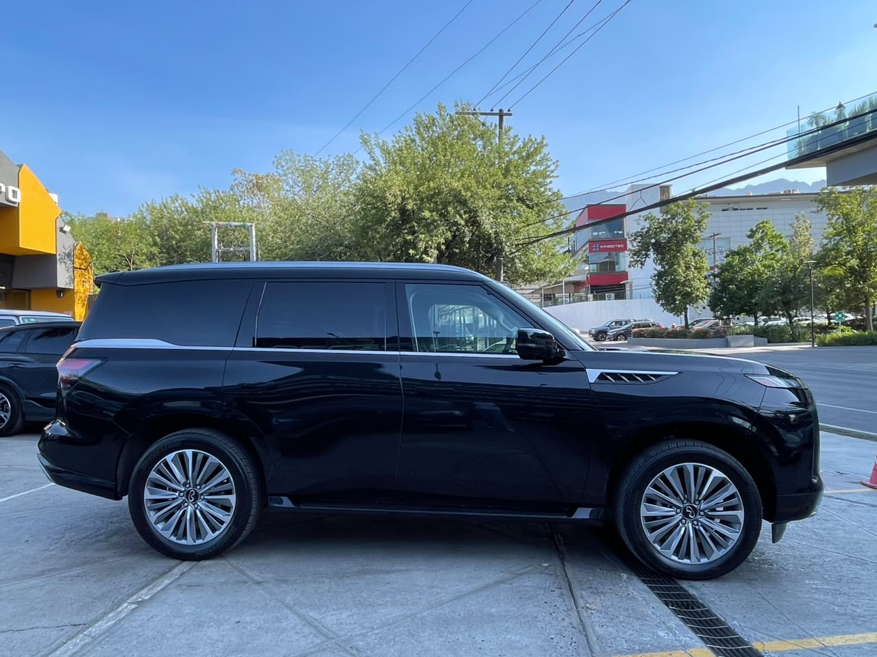 QX80 SENSORY