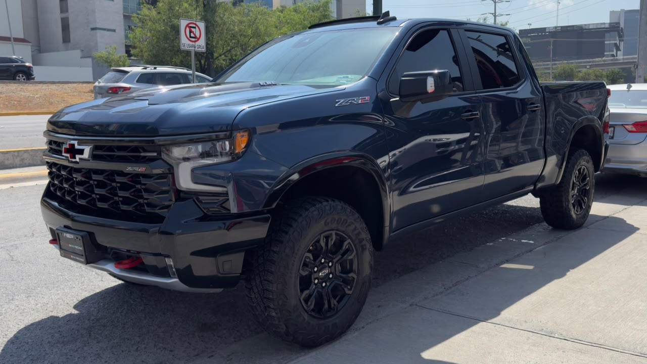 CHEVROLET CHEYENNE ZR2 2022