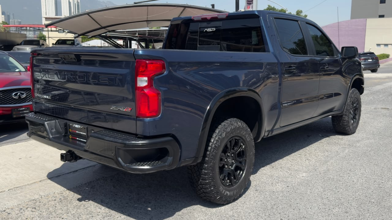 CHEVROLET CHEYENNE ZR2 2022