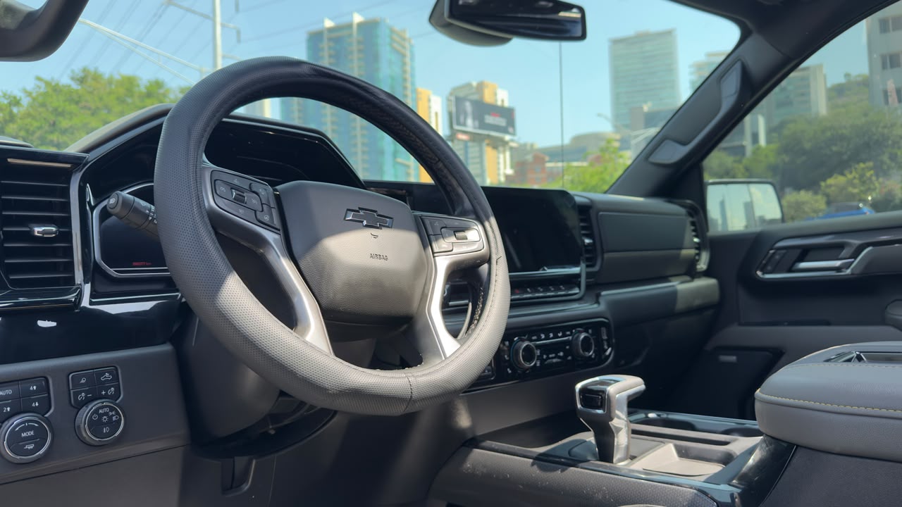 CHEVROLET CHEYENNE ZR2 2022