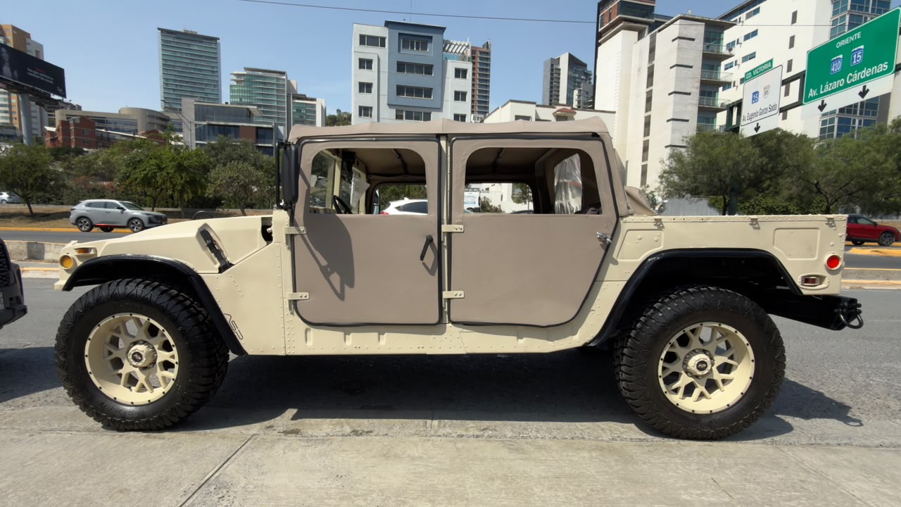 HUMMER H1 2006