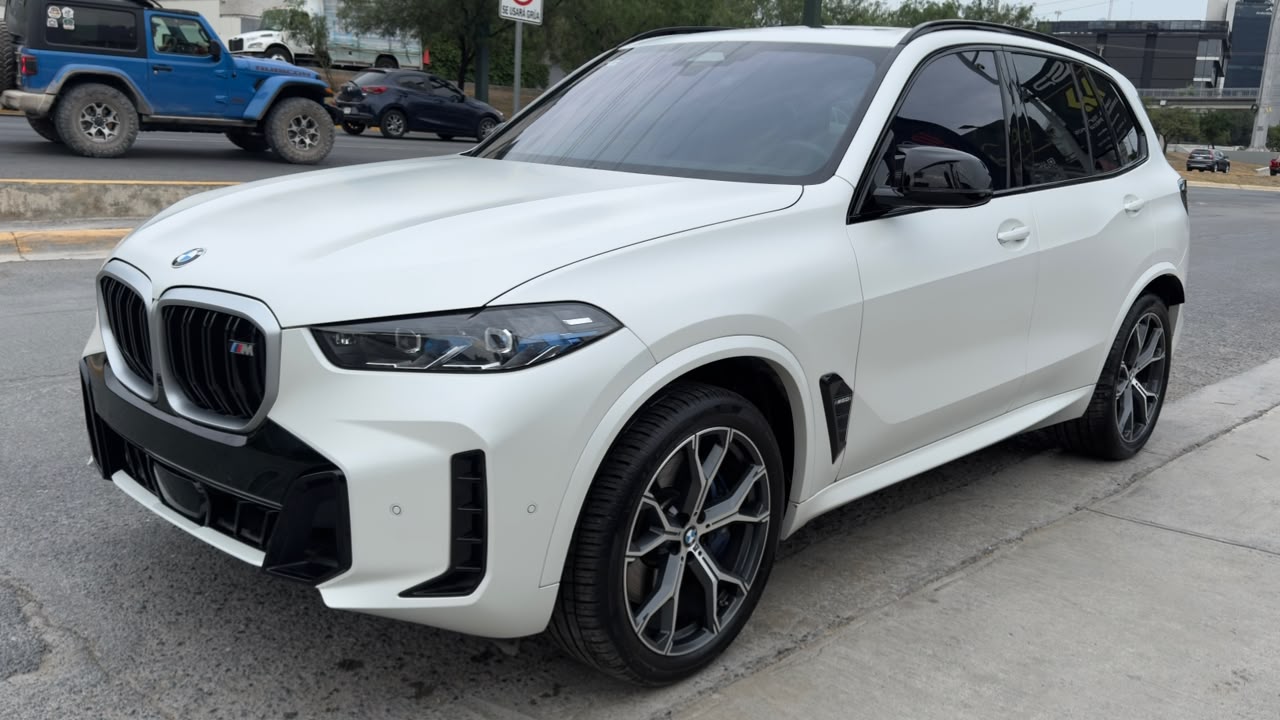 BMW X5 M60I 2025