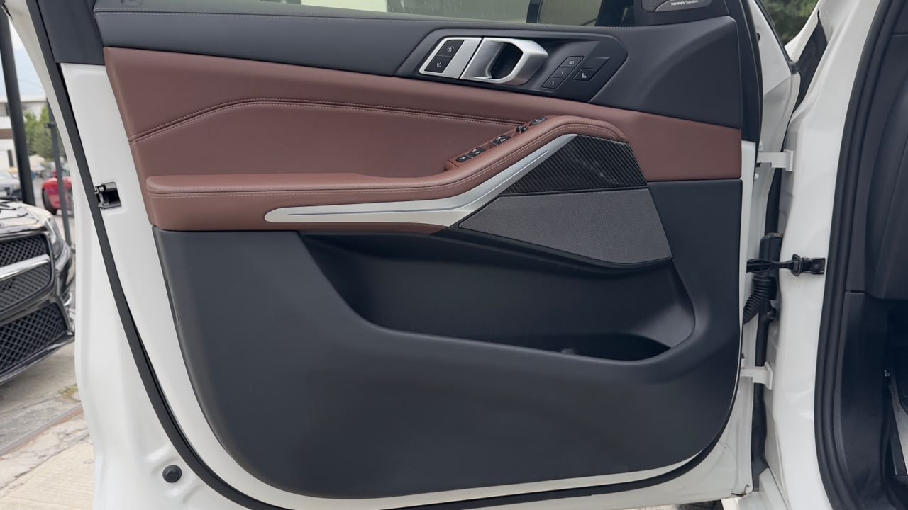 BMW X5 M60I 2025